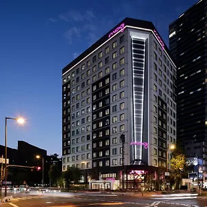 4* Hotel Moxy Shin Umeda